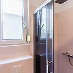 Mika Apartment