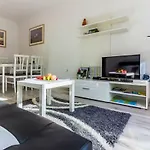 Mika Apartment Pula