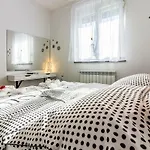 Mika Apartment